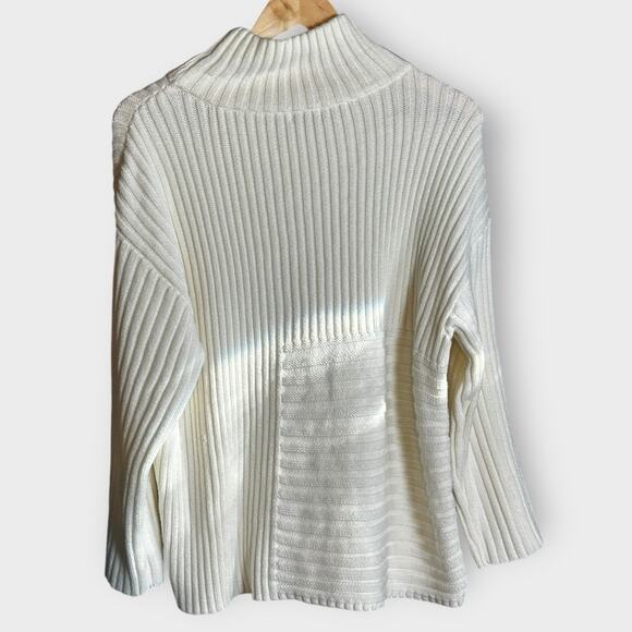 Vince Camuto Cream Reversed
Ribbed Sweater mock turtle neck Womens Medium - Picture 2 of 5